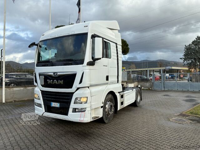 Standard tractor unit MAN TGX18.460 T25-102