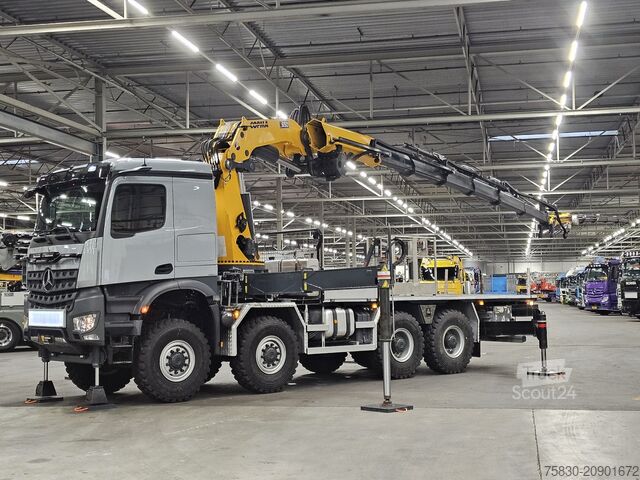 Vrachtwagen met kraan Mercedes-Benz AROCS 3253 8x8 / 65 t/m CRANE + JIB + WINCH / K...