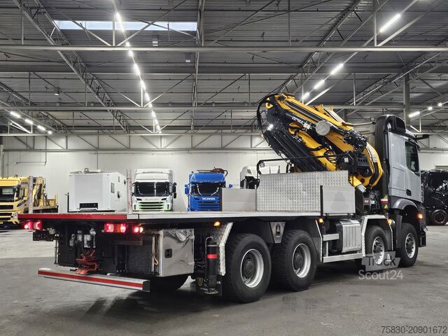 Vrachtwagen met kraan Mercedes-Benz AROCS 3253 8x8 / 65 t/m CRANE + JIB + WINCH / K...