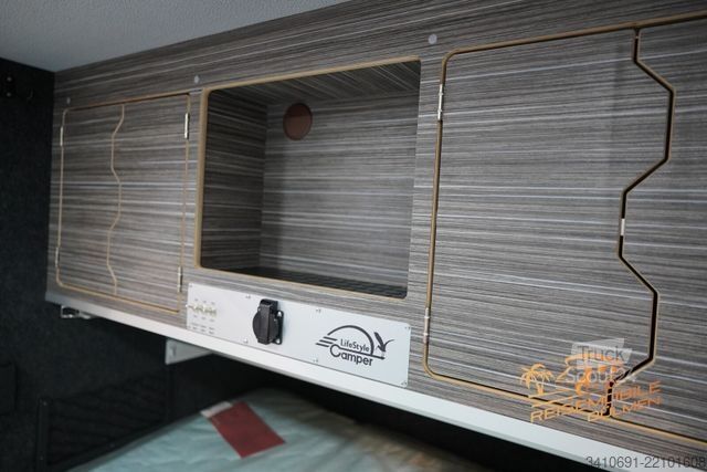 Caravane  LifeStyle Camper X-Line Außendusche Dachreling A