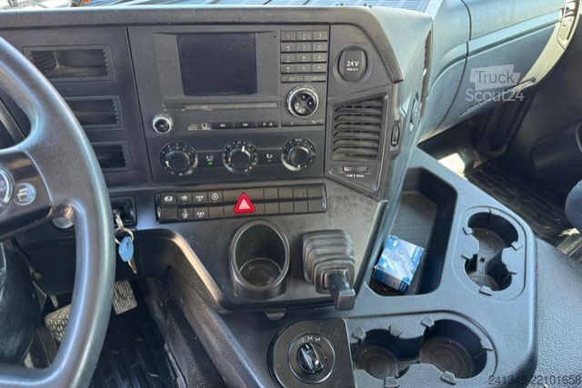 Camião basculante SCANIA G490 6x4 Bordmatik