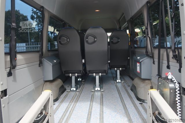 Minibus VOLKSWAGEN Nr.126 Crafter lang L3H2 Hochdach / 2.Hand