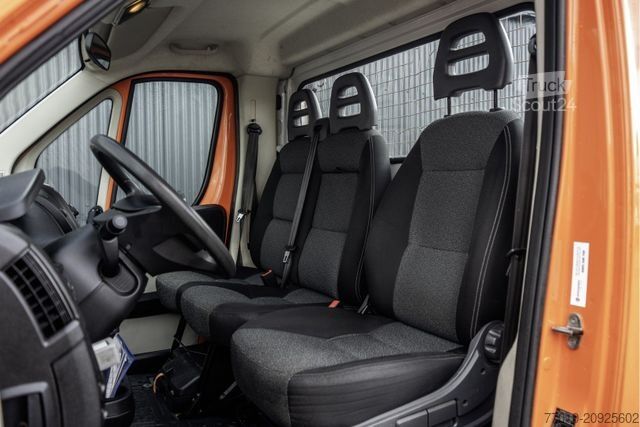 Furgão transportador de automóveis FIAT Ducato Open laadbak met oprijplaat | 131PK | Eur