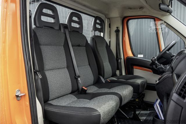 Furgão transportador de automóveis FIAT Ducato Open laadbak met oprijplaat | 131PK | Eur