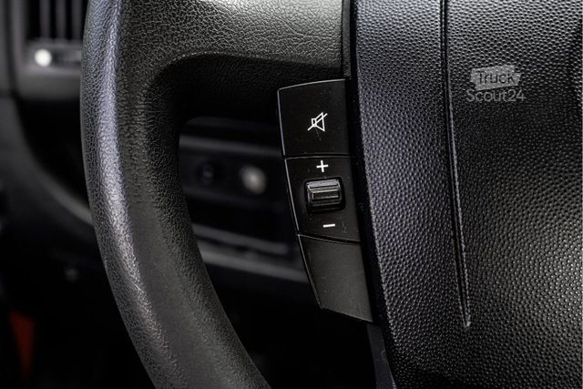 Furgão transportador de automóveis FIAT Ducato Open laadbak met oprijplaat | 131PK | Eur