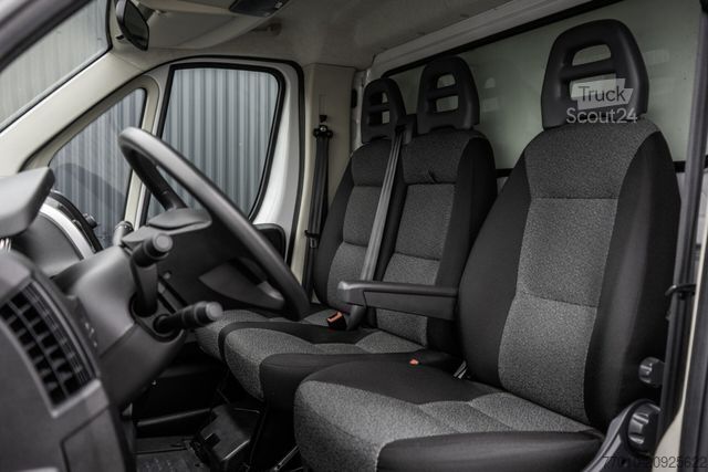 Furgão fechado FIAT Ducato **2.3 MultiJet | Bakwagen met Laadklep |