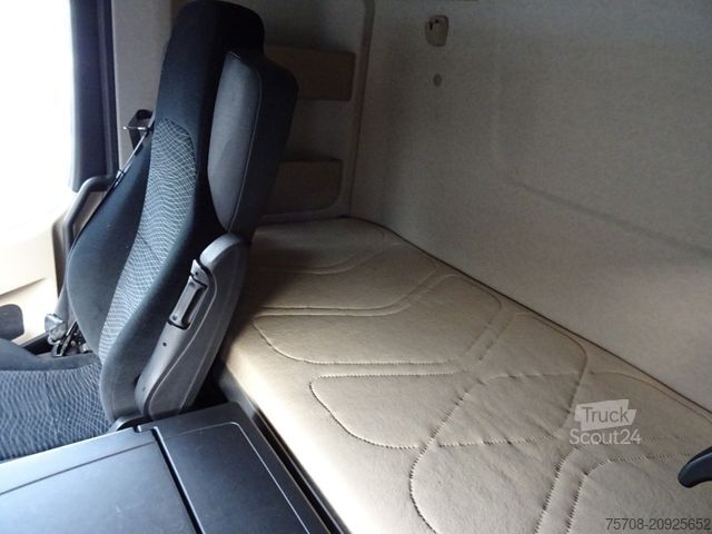 Camião de bebidas MERCEDES-BENZ 2540 Actros*kpl. Zug*Schwenkwand*38 Pal.*2x LBW