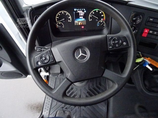 Carrinha basculante trilateral MERCEDES-BENZ 818 Atego*Meiller Kipper*2x AHK*Diff.*Neuzustand