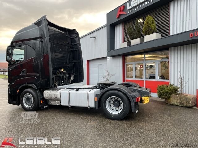 Standart çekici ünitesi IVECO S-Way 490*Retarder*Standklima*2x Tank