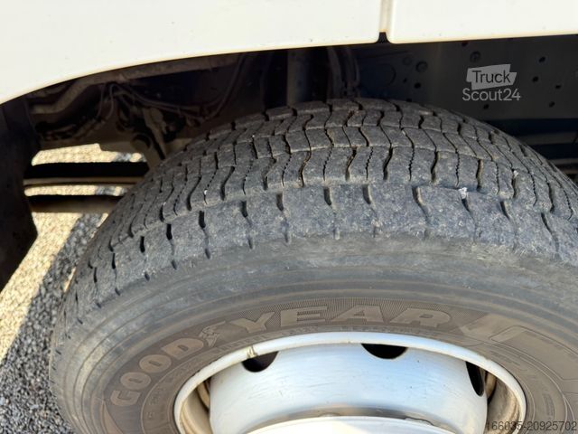 Specializētais kravas auto MERCEDES-BENZ Atego 1528 METZ DLK 23-12 L32 CAN Drehleiter