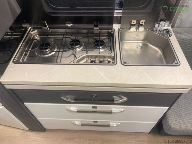 Husvagn HOBBY Excellent 495 WFB Modell 2026