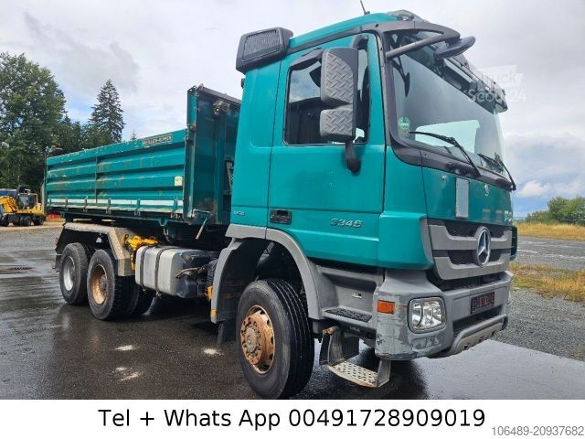 Camion ribaltabile trilaterale MERCEDES-BENZ 3346 k 6X6   Blatt / Blatt