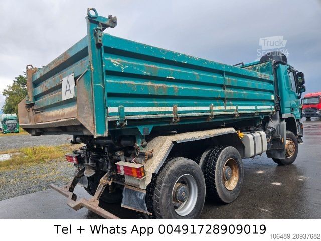 Camion ribaltabile trilaterale MERCEDES-BENZ 3346 k 6X6   Blatt / Blatt