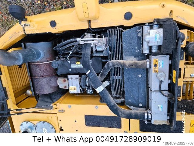 Excavadora móvil KOMATSU PW 148-8