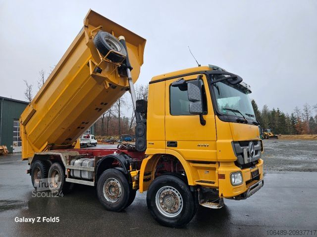 Kipper LKW MERCEDES-BENZ 4141 8x6
