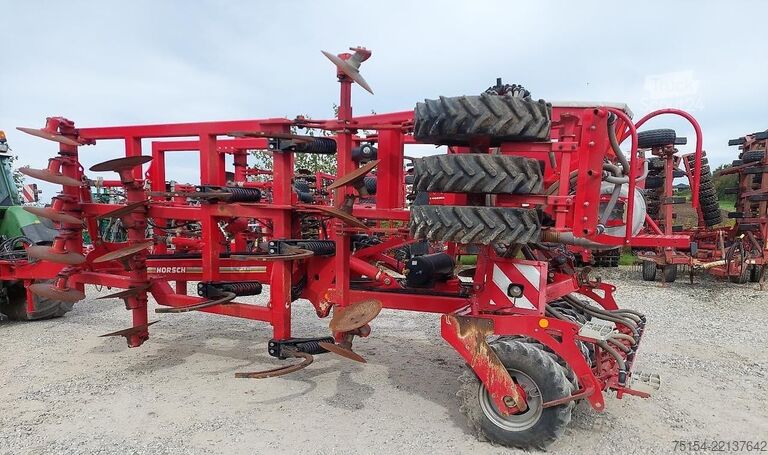 Déchaumeur Horsch Tiger 4MT mit DuoDrill