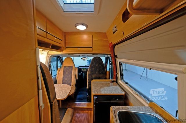 Camper PÖSSL Fortuna/Festbett/Klima/Solar/Markise/TÜV 4-27