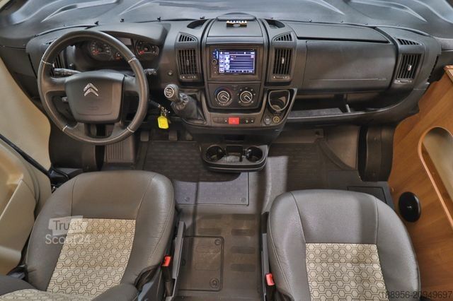 Kamper zintegrowany P.L.A. Sandy - Einzelbetten + Hubbett -TOP