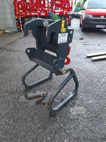 Nakládací a vykládací stroj Magni FRAME MOUNTED HOOK 5T