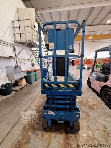 Ascensor cu foarfecă Genie GS-1932
