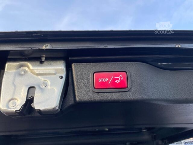 Minibüs Mercedes-Benz EQV 300 AVANTGARDE Lang 360°+7Sitzer+LED+DISTRON