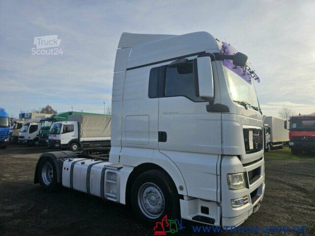 Krokcontainer MAN TGX 18.440 XXL kanlage Retarder Standklima