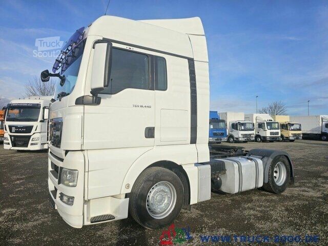 Krokcontainer MAN TGX 18.440 XXL kanlage Retarder Standklima