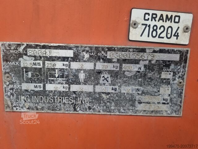 Sujungta darbo platforma JLG 800AJ (26m)