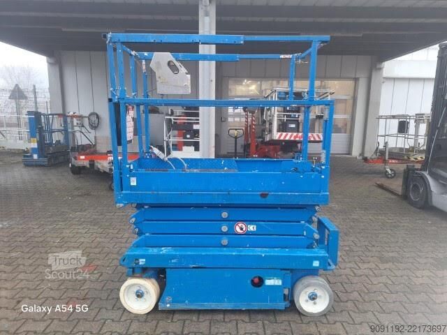 Žirklinis keltuvas SkyJack SJIII 3219