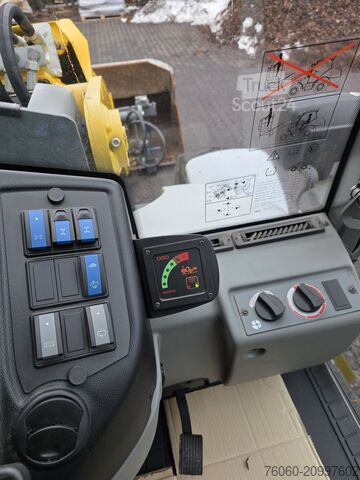 Teleskopinis krautuvas Kramer 8085 T Teleskopradlader