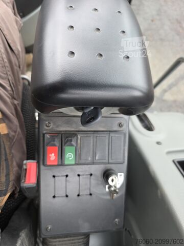 Teleskopinis krautuvas Kramer 8085 T Teleskopradlader