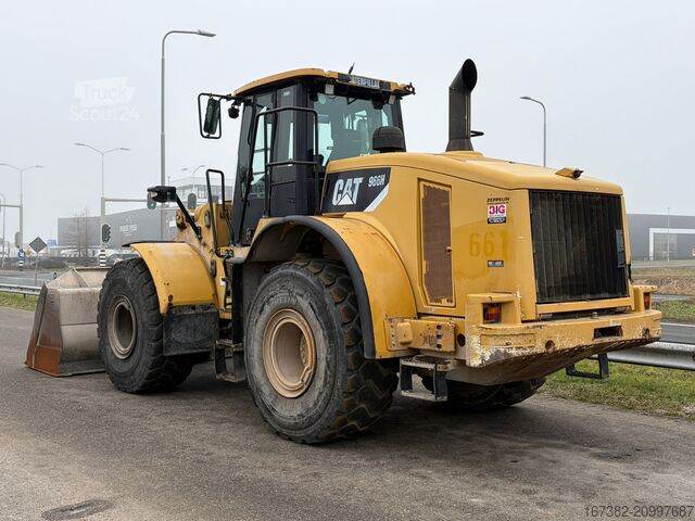 Chargeuse Caterpillar 966H