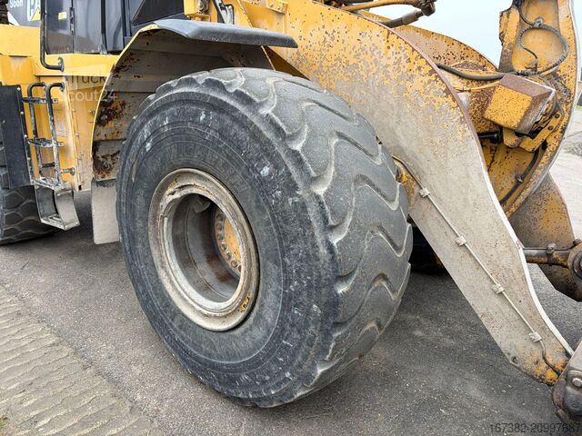 Chargeuse Caterpillar 966H