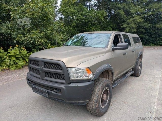 Pick-up DODGE RAM 2500-Grün foliert-original Weiß - unfallfrei