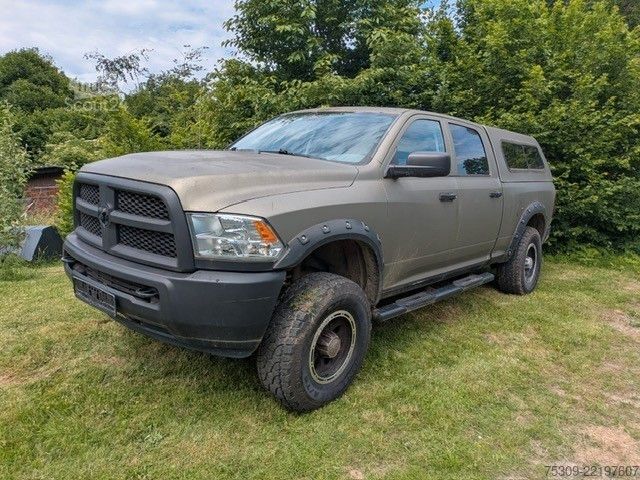 Pick-up DODGE RAM 2500-Grün foliert-original Weiß - unfallfrei