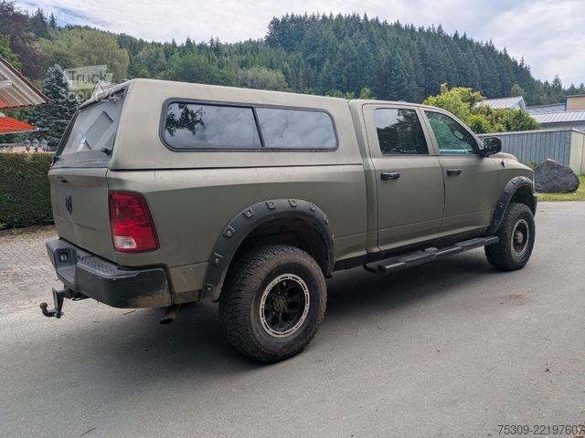 Pick-up DODGE RAM 2500-Grün foliert-original Weiß - unfallfrei