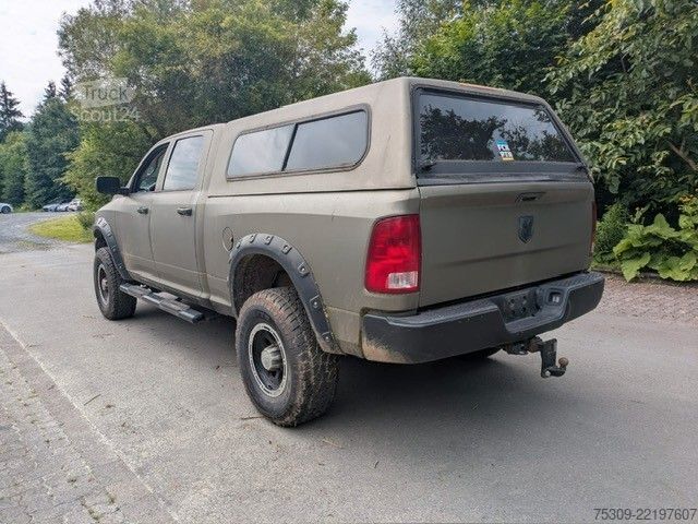 Pick-up DODGE RAM 2500-Grün foliert-original Weiß - unfallfrei