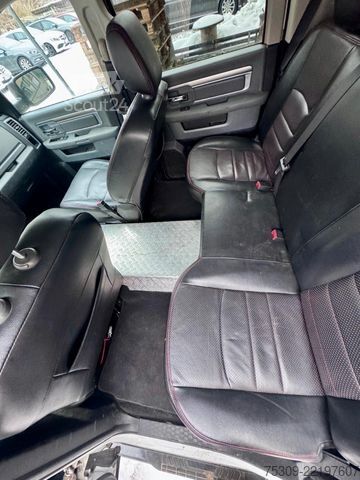 Pick-up DODGE RAM 2500-Grün foliert-original Weiß - unfallfrei