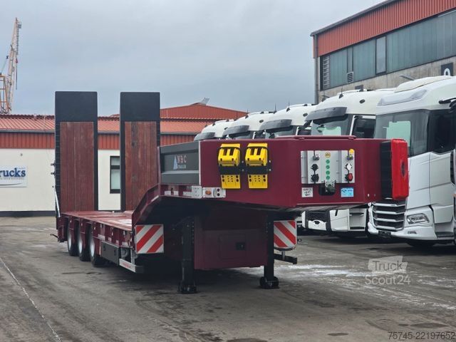 Semiremorcă cu platformă joasă  GVN * 3GVN * LENK-& LIFTACHSE*HYDR. RAMPEN * NEU
