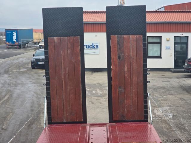 Semiremorcă cu platformă joasă  GVN * 3GVN * LENK-& LIFTACHSE*HYDR. RAMPEN * NEU