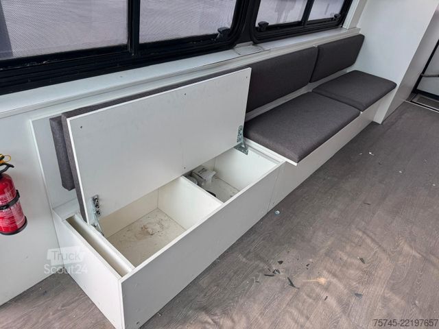 Wohnwagen ORION II V8*NIEDERFLUR*SHOWROOM*SOLAR*DEUTSCHE U