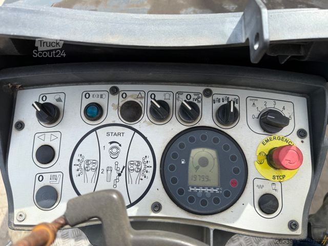 Walzenzug BOMAG BW135AD-5 / 2015 BJ / 1.979H / 3.9 T