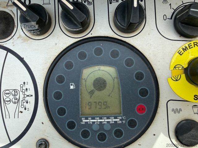 Walzenzug BOMAG BW135AD-5 / 2015 BJ / 1.979H / 3.9 T