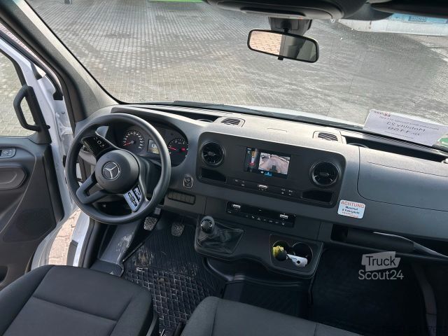 Minibus MERCEDES-BENZ Sprinter 311 Mobility 23 LIFT Rollstuhlbus