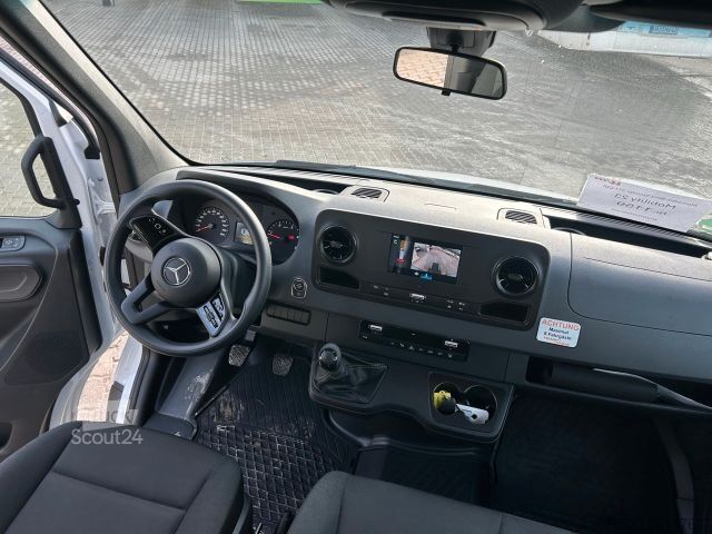 Minibús MERCEDES-BENZ Sprinter 311 Mobility 23 LIFT Rollstuhlbus