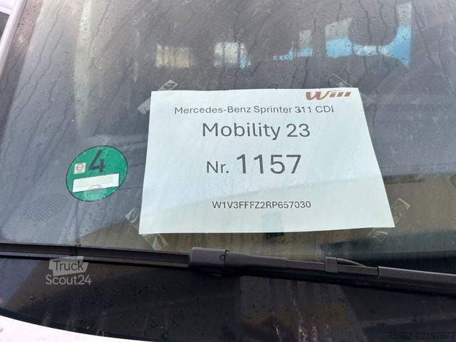 Minibús MERCEDES-BENZ Sprinter 311 Mobility 23 LIFT Rollstuhlbus