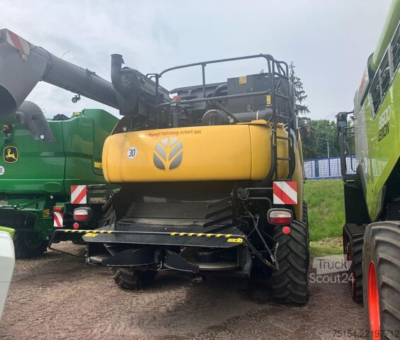 Skurtresker New Holland CR 9.80