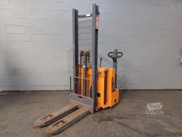 Handmatige stapelaar OMG 720K