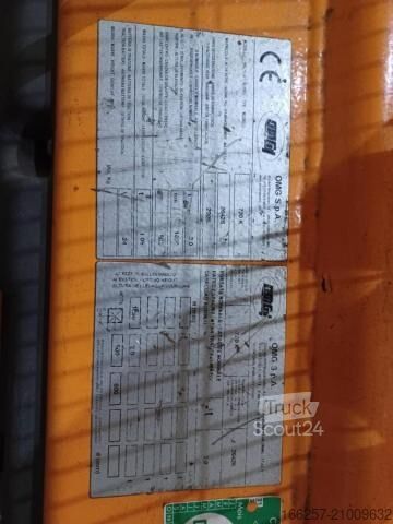 Handmatige stapelaar OMG 720K