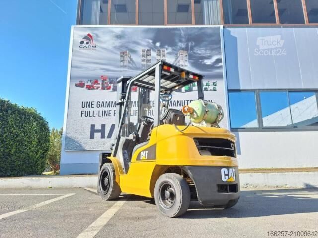 Voorlader vorkheftruck Caterpillar GP30NTD